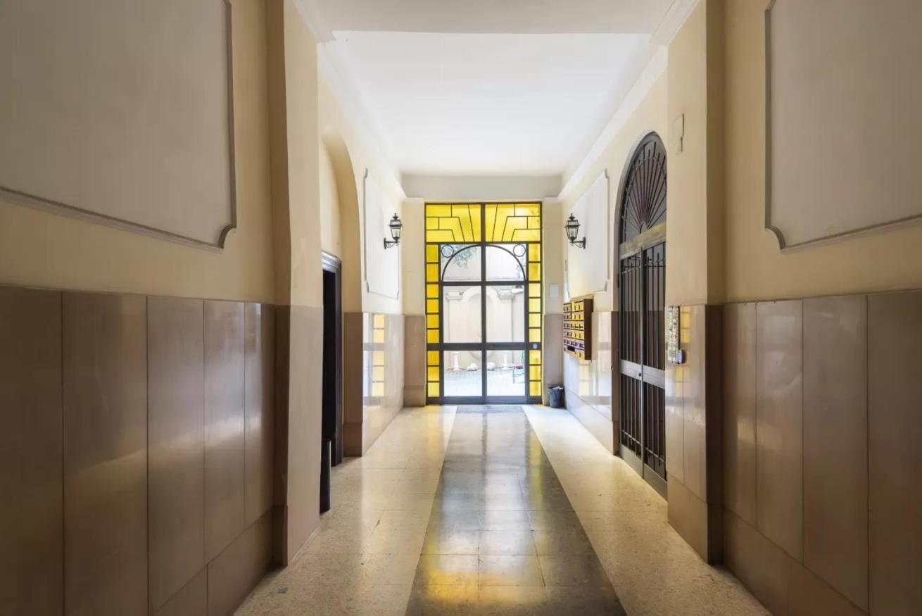 Apartment Elegant Loft At Piazza Vittorio Rom
